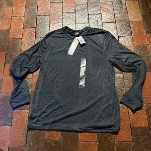 MEN MEDIUM TEE Heatkeep long sleeve grey tee Super SOFT! NWT 1077